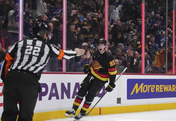 Canucks skate jersey shop 2019